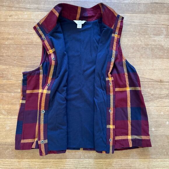 CJ Banks purple gold button front fleece vest size XL
b34 - Picture 4 of 5